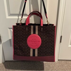 Coach carry all tote used once